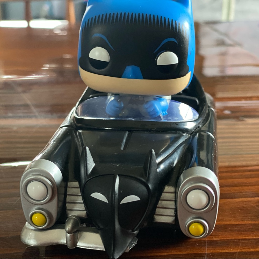 Funko Pop! Rides; Batman 80th 1950/ BATMOBILE/ used - Picture 4 of 5